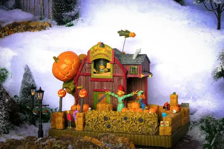 Lemax a-maze-ing pumpkin patch Spooky Town 2024 - image 2