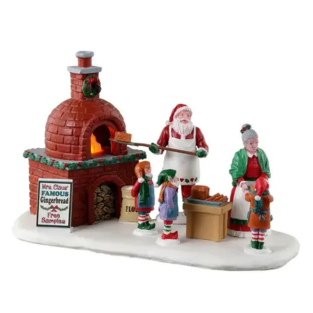 Lemax mrs. claus' gingerbread bake Santa's Wonderland 2023 - image 1