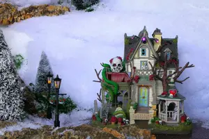 Lemax slithering gardens Spooky Town 2024 - image 2